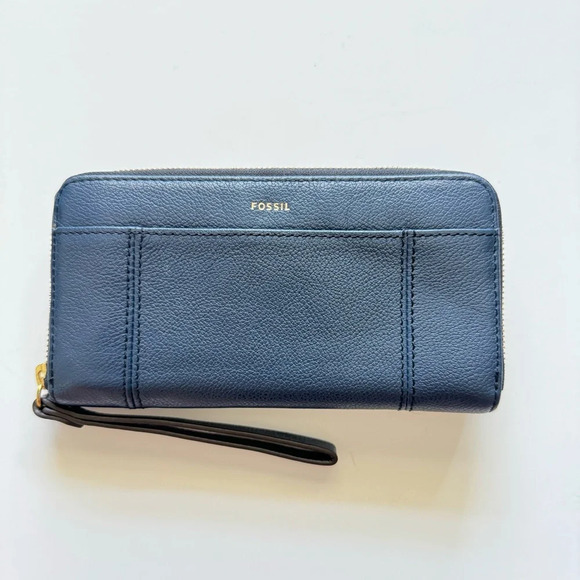 Fossil Handbags - Fossil Jori Blue RFID Zip Leather Clutch Wallet Wristlet